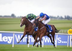 Bracelet gewinnt die Irish Oaks vor ihrer Stallgefährtin Tapestry. Foto: ITM