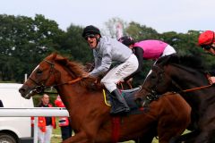 Girolamo mit Andrasch Starke gewinnt den 50. Preis von Europa. www.galoppfoto.de - Sandra Scherning