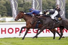 Langersehnt: Heimsieg für Christian Zschaches Antipolis mit Filip Minarik im Sieglosen-Rennen in Hoppegarten. www.galoppfoto.de - Sabine Brose