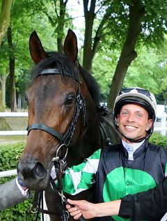 Lijian gewinnt am 25.6.2017 in Dortmund - Foto Dr. Jens Fuchs