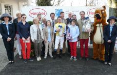 Siegerehrung mit Trainer F. Leve und Jockey Jozef Bojko. Foto Suhr