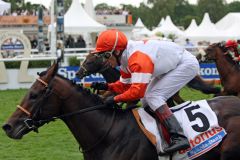 Pastorius gewinnt mit Terence Hellier das 143. Deutsche Derby. www.galoppfoto.de - Frank Sorge