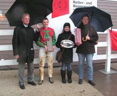 Reinhard Ording (Vorstand), Dennis Schiergen (Foto: Gabriele Suhr)