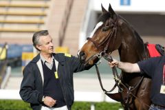 Trainer Jim Bolger mit seiner dreimaligen Gr. I-Siegerin Lush Lashes im Jahr 2008. www.galoppfoto.de - Frank Sorge