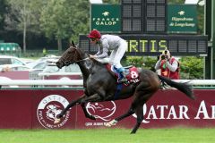 Treve gewinnt zum zweiten Mal den Prix de l'Arc de Triomphe. Foto: Dr. Jens Fuchs