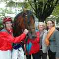 High Duty mit Andrasch Starke, Trainer-Assistentin Ilka Hildebrandt und Gisela Schiergen. Foto: Gabriele Suhr