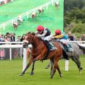 Die Form der Weißmeier-Zweijährigen steht: Lady Sahara gewinnt gegen Akronym. www.galoppfoto.de - Sabine Brose