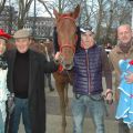 Sharano mit "Enki" Ganbat und Trainer Ertürk Kurdu. Foto: Gabriele Suhr