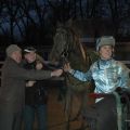 Trainer Toni Potters sattelte mit Rabia sein vorerst  letztes Pferd als selbstständiger Trainer, zugleich auch seine 36. und letzte Siegerin. Potters landete den größten Erfolg seiner Trainerkarriere mit Sir Oscar, mit dem er in Hannover den Großen Preis vom Audi Zentrum, Gr. II, gewann. Er wechselt jetzt als Futtermeister in den Stall seines Frankfurfer Kollegen Karl Demme. Foto: Gabriele Suhr