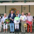 Siegerehrung für das BBAG-Auktionsrennen in Bad Harzburg für den Stall Steintor von Otto-Werner Seiler - neben Erfolgsjockey Wladimir Panov - für den Erfolg von Arabino. www.galoppfoto.de