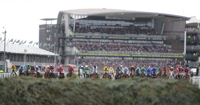 Das Grand National in Aintree. Foto: John James Clark