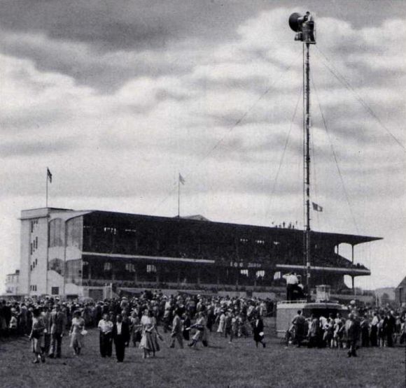 236 - 1952 - der Fernsehfunk kommt auf die Rennbahn