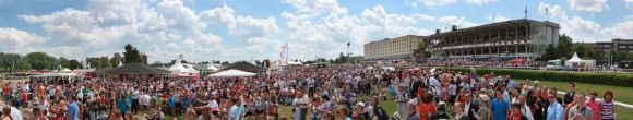 Der Derbytag: Die Rennbahn in Hamburg-Horn wird voll. www.galoppfoto.de - Frank Sorge