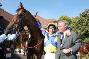 Topgebuchter Hengst in Coolmores National Hunt-Dependance